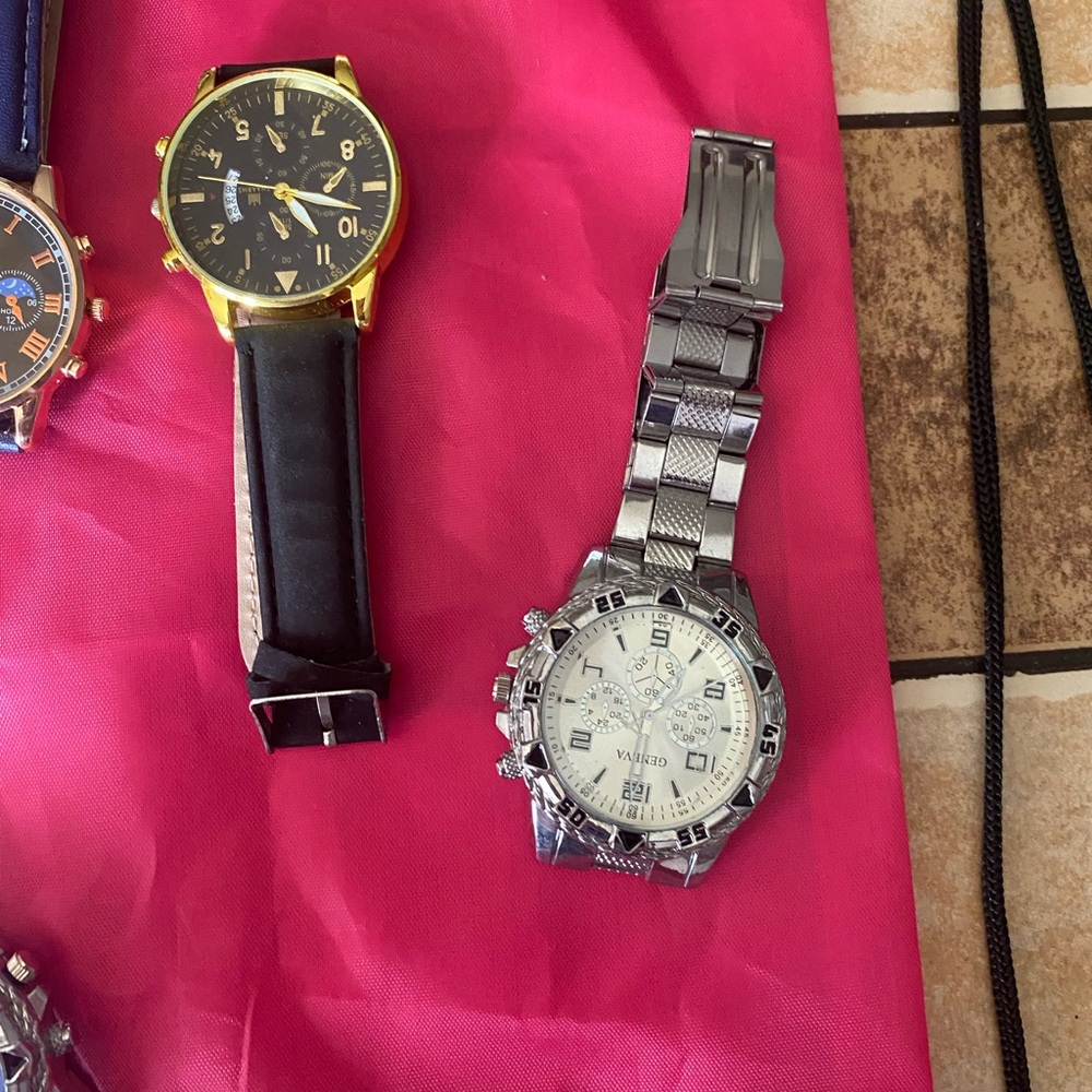 Stylish Black Men's watches